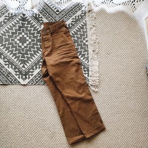 *NEW* Brown cropped women’s pants